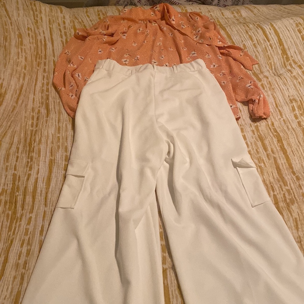White, Venus, cargo slacks. - Picture 6 of 7
